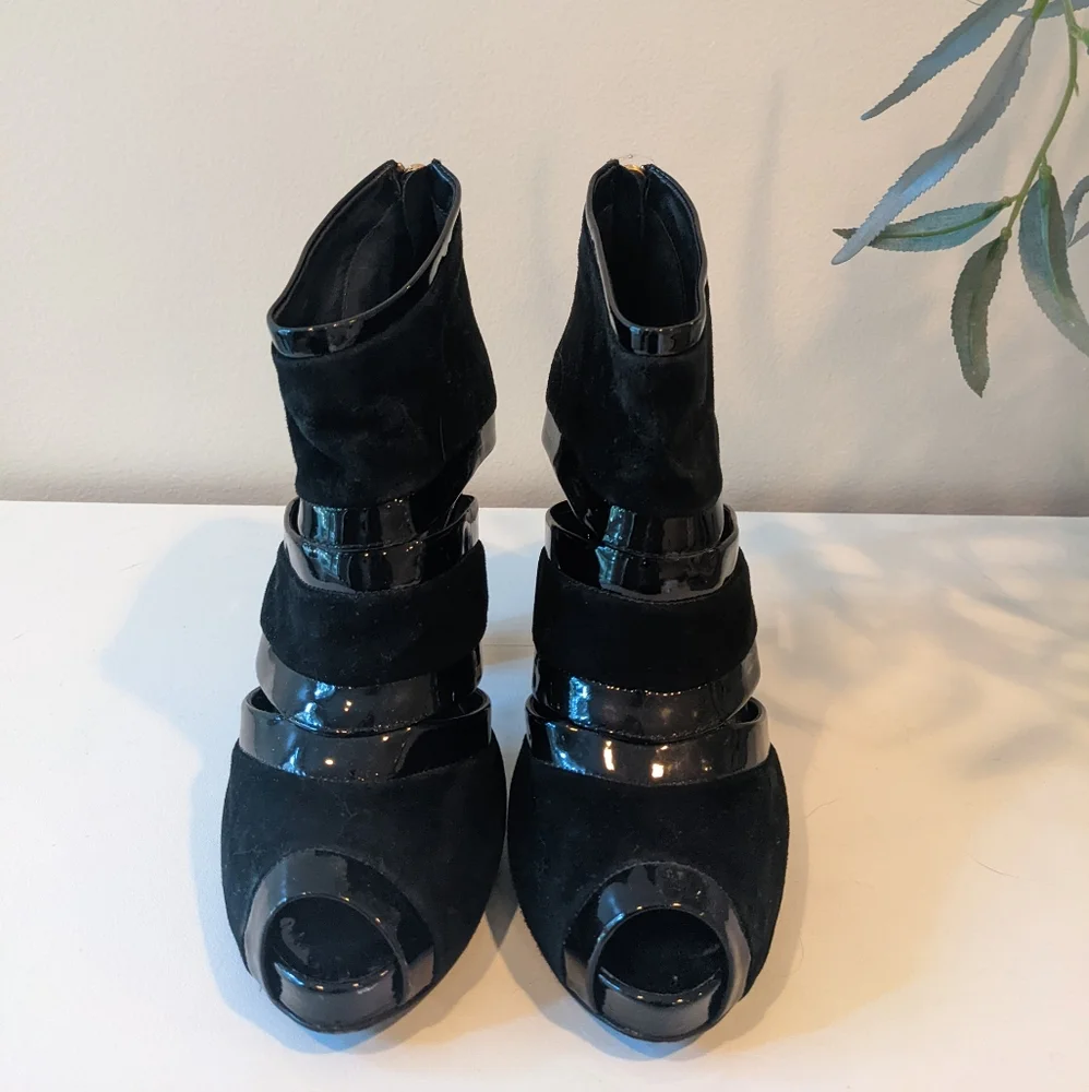 SOLD Tory Burch Lucille Black Suede Platform Ankle Boots 37 7 - Picture 3 of 12